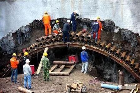 萍乡隧道钢花管支护案例